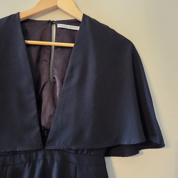 Finders Keepers Natural History Mini Casual Feminine Dress Black Size Small. - Picture 8 of 15